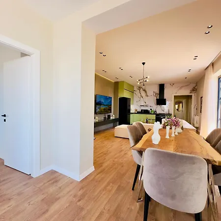 Sea View Luxury Penthouse Apartment