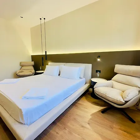 Sea View Luxury Penthouse * Vlorë
