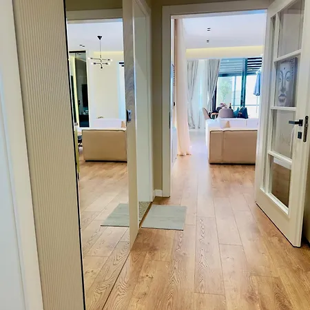 Sea View Luxury Penthouse Apartment Vlore
