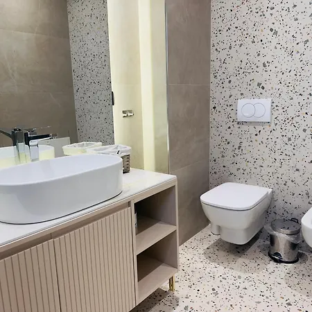 Sea View Luxury Penthouse * Vlorë